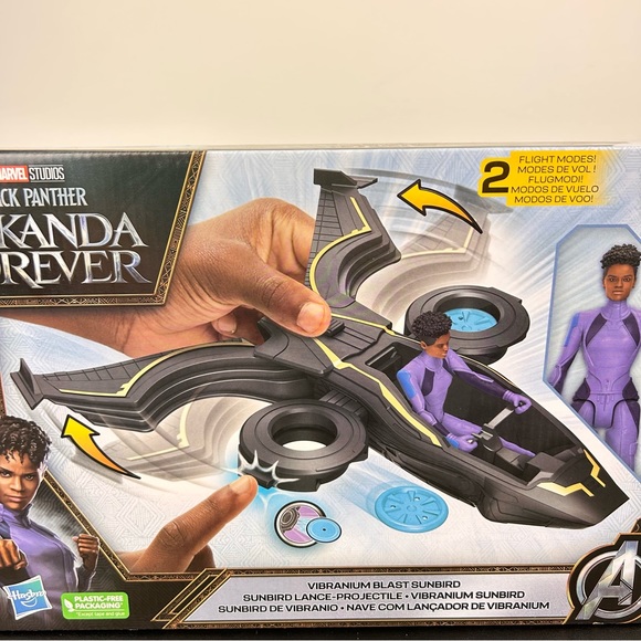 Black Panther Wakanda Forever Vibranium Blast Sunbird Playset with Shuri Marvel - Picture 3 of 13